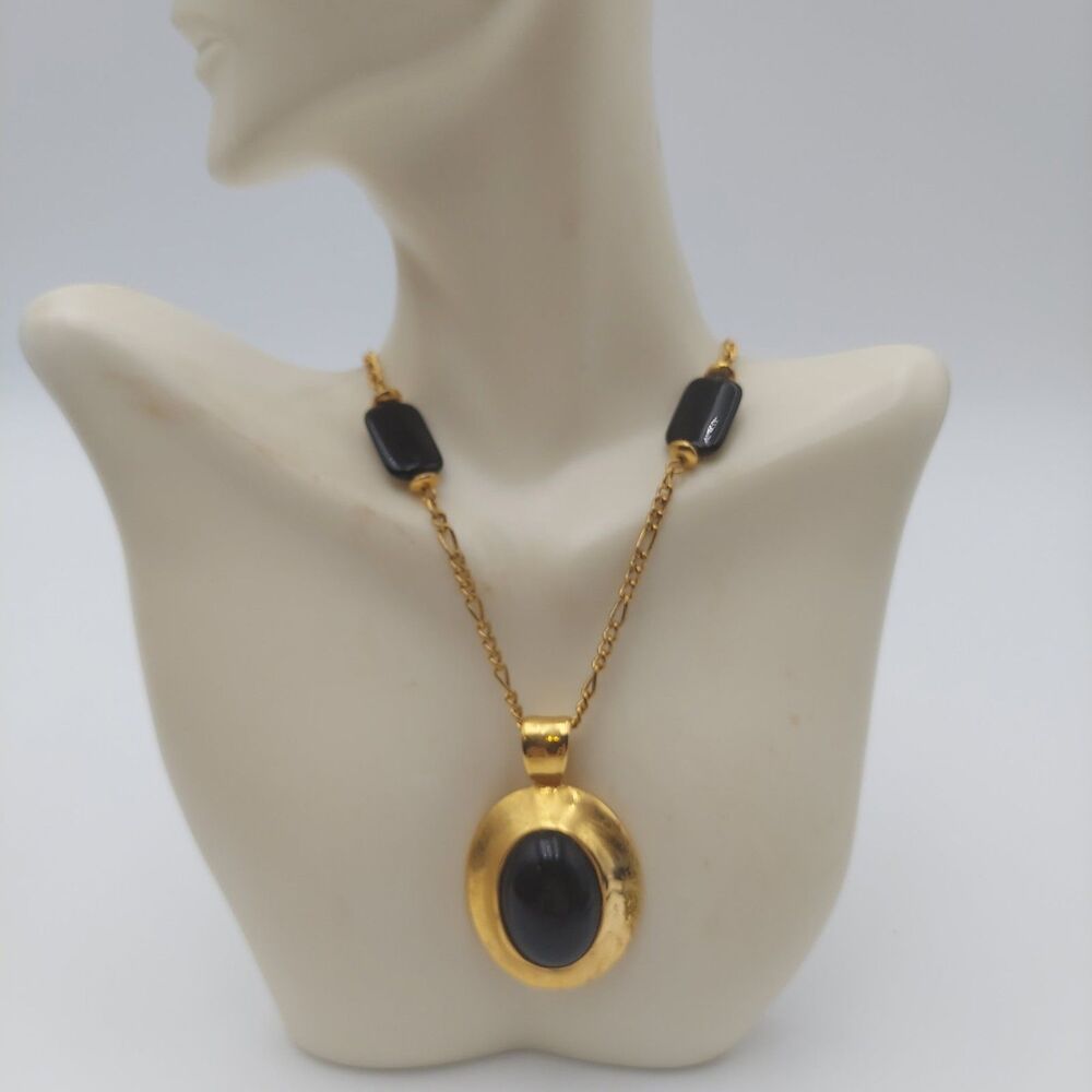 Vintage Worthington Goldtone Pendant with Black 31" Pendant 2"